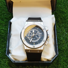Hublot Rubber Strap Watch – 40mm Dial | Quartz Movement | Master Lock
