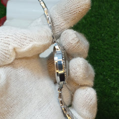 Elegant White Diamond Ladies Watch – Pure Luxury & Style