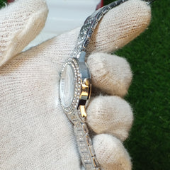Elegant White Diamond Ladies Watch – Pure Luxury & Style