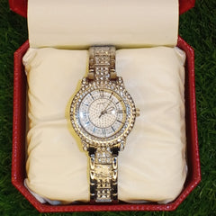 Elegant White Diamond Ladies Watch – Pure Luxury & Style