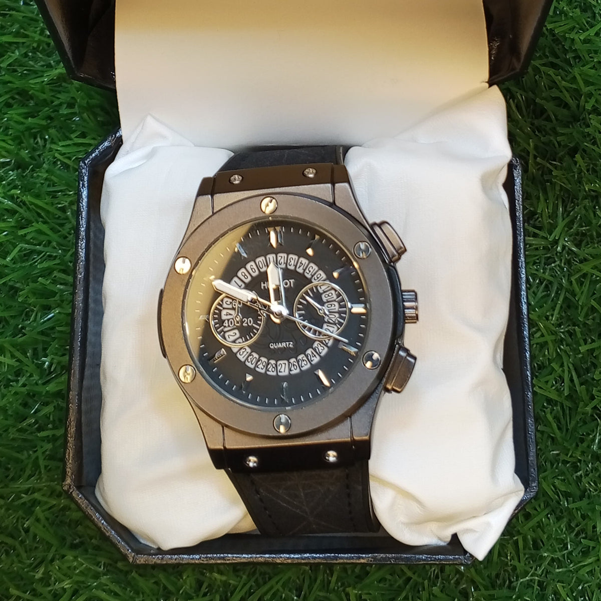 Hublott Skeleton Leather strap Watch - Black&Black